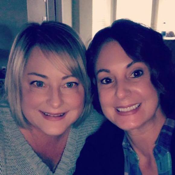 Meet your Posher, Jennifer - Picture 1 of 1